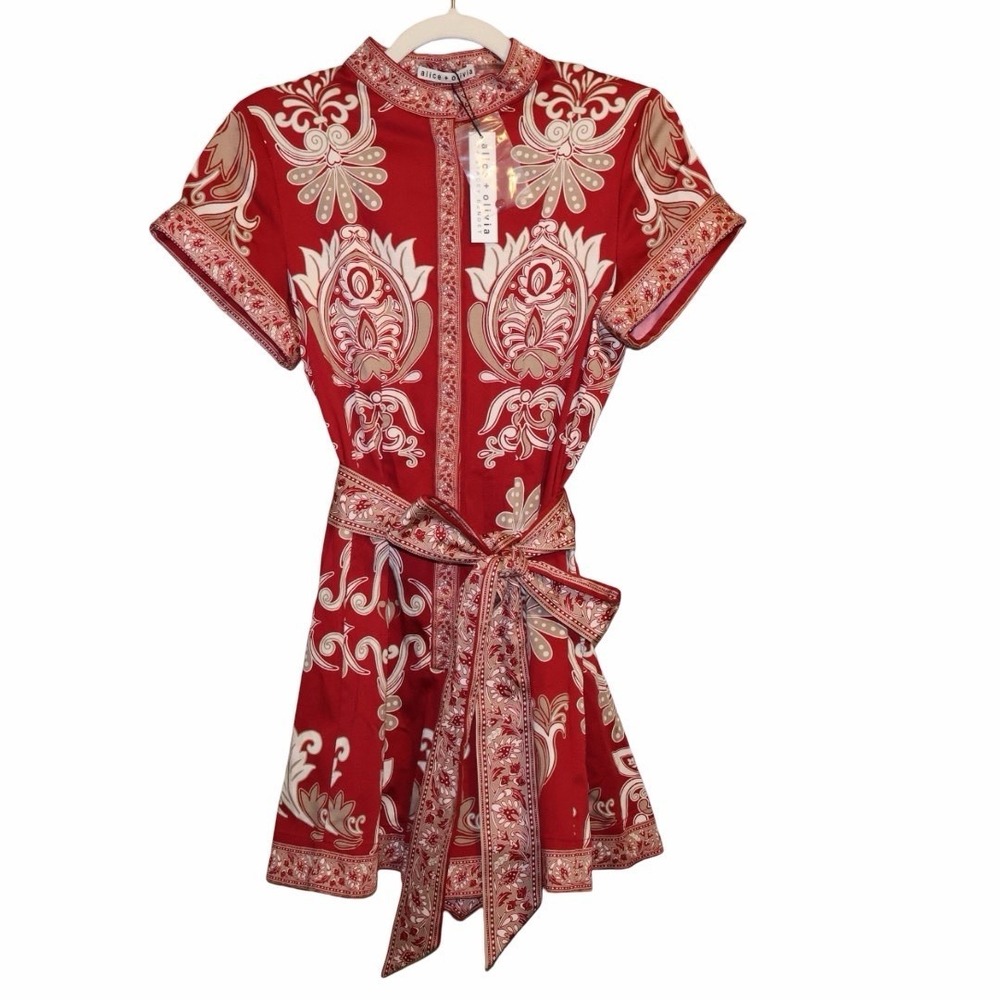NWT Alice + Olivia Lucy printed tie-waist romper‎ in Serenade Dark Cherry Size 4